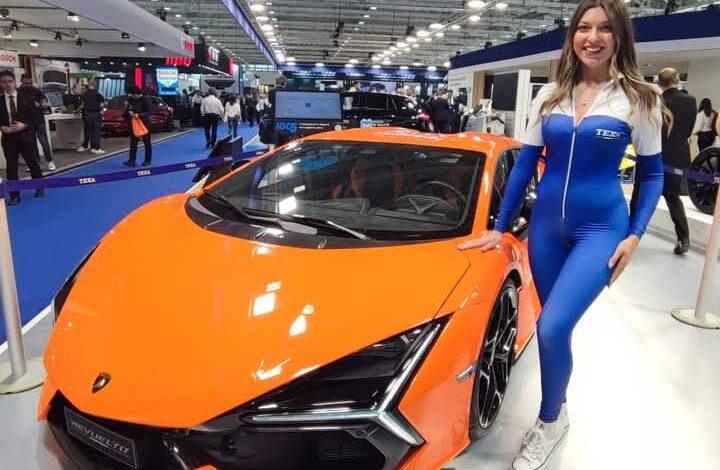 ايطاليا