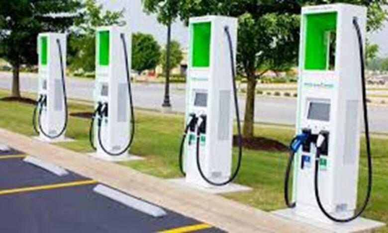 شحن السيارات الكهربائية