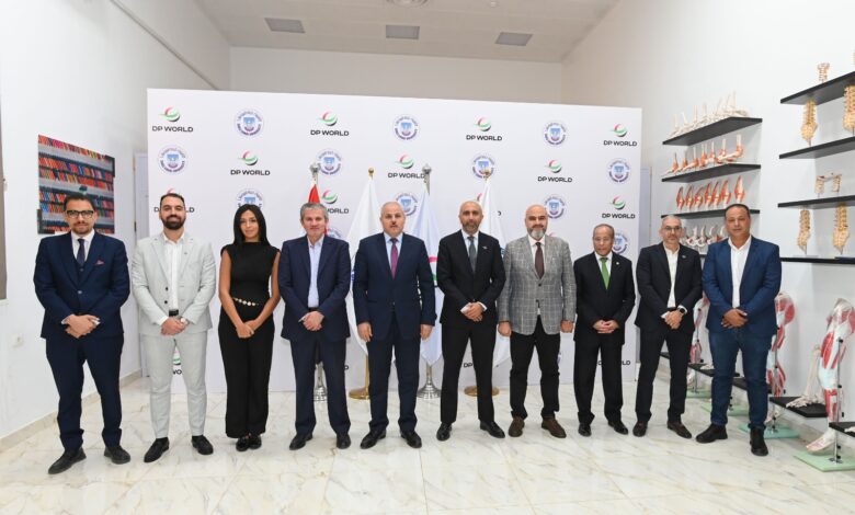 قناة السويس