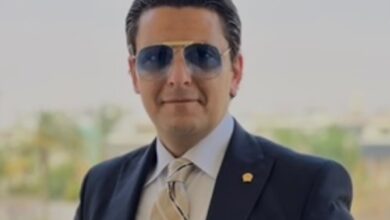 المستشار